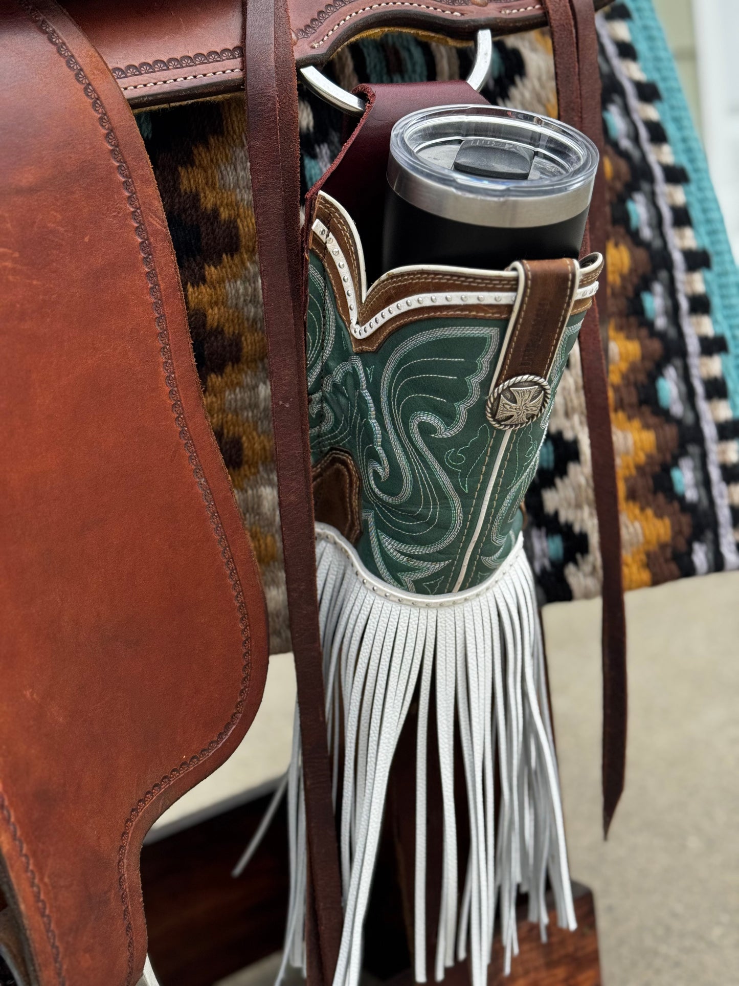 Teal Whispers Saddle Sipper