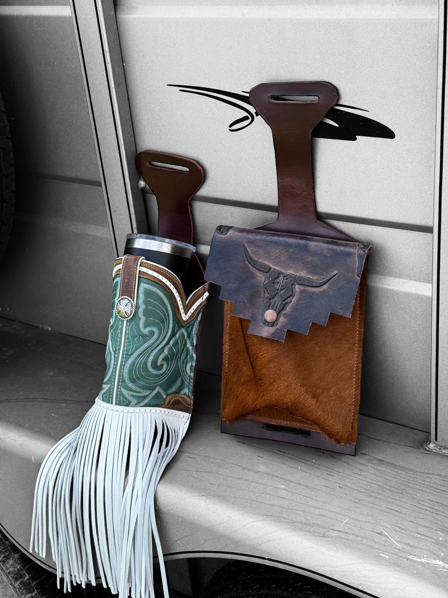 Teal Whispers Saddle Sipper