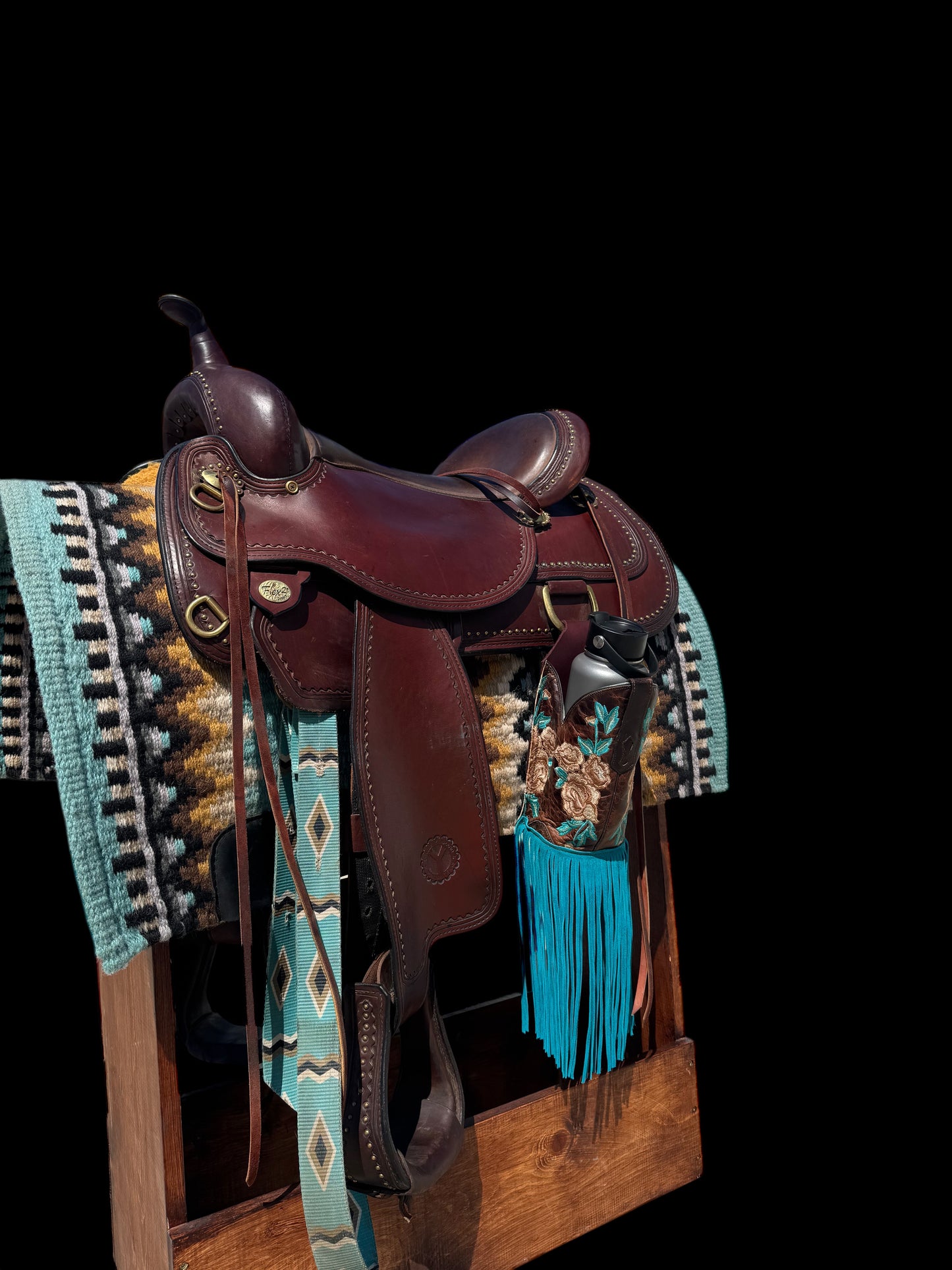 Prairie Blossoms Saddle Sipper