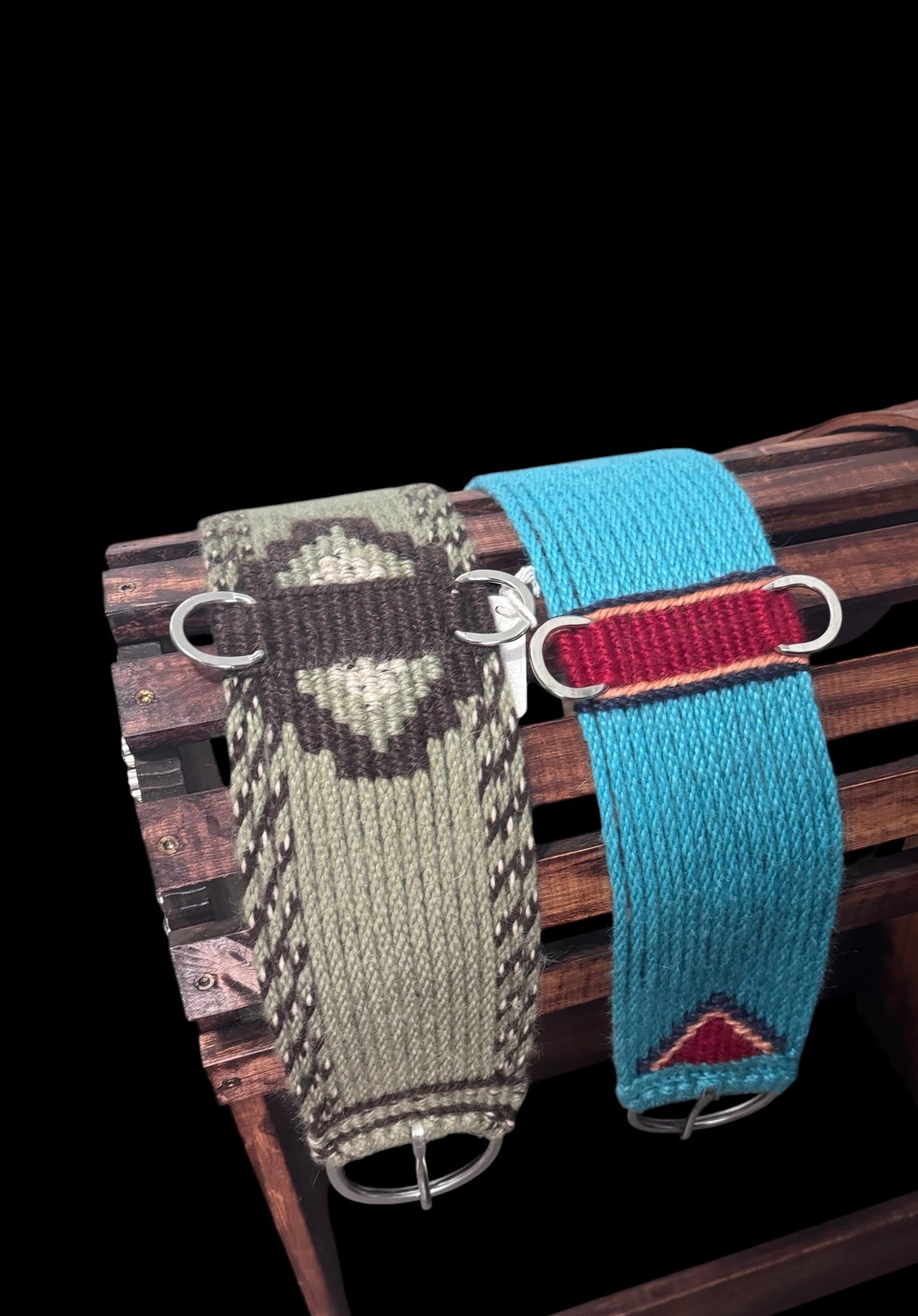 30” Mohair 17-Strand Turquoise Straight Cinch